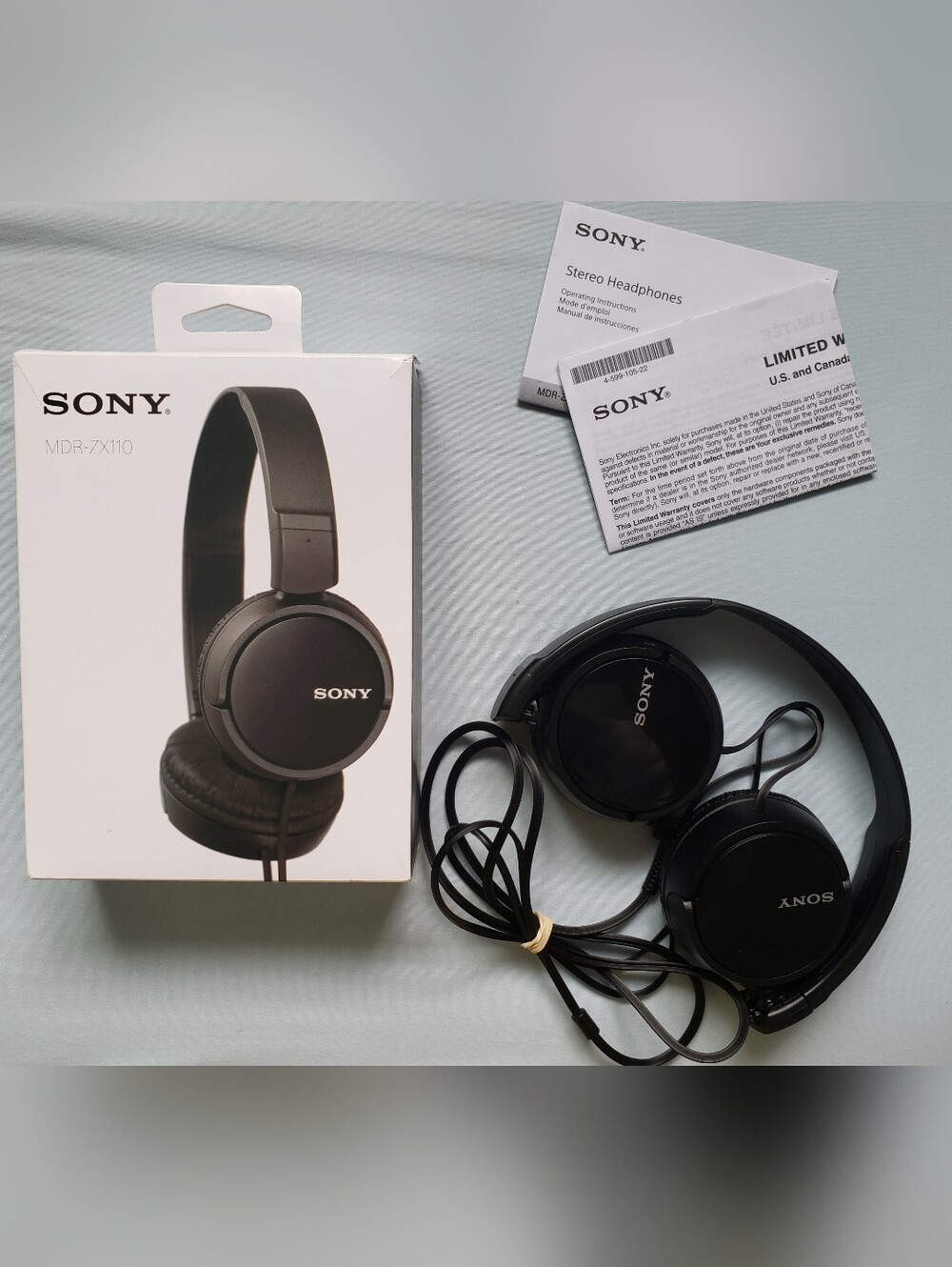 Sony Headphones – Wired – Tested & Working – Good Condition